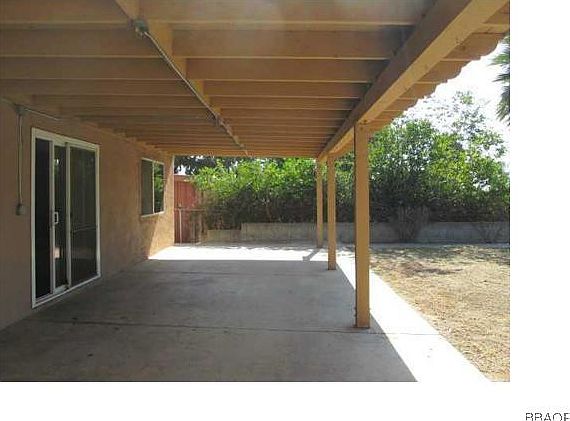 3rd image of 5312 N Mountainview Ave
