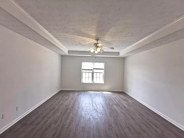 1844 Kristen Ct — Photo 23