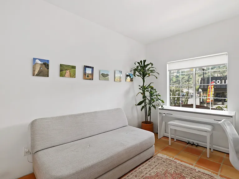 227 N Avenue 50 — Photo 13