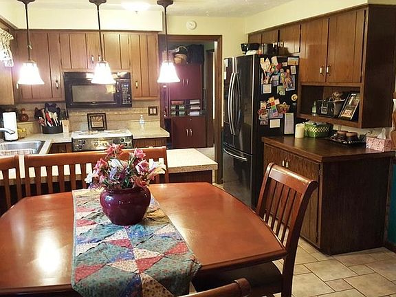 5th image of 3922 Northwood Ln
