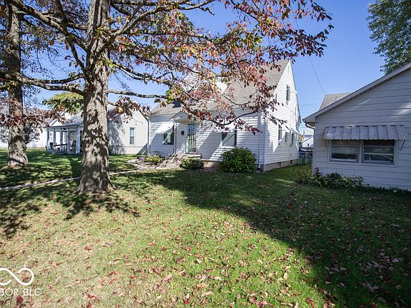 3rd image of 442 S Elm St