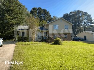 4436 Cypress Ridge Ln, Stone Mountain, GA 30083