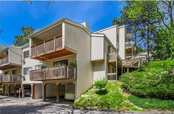 Apartment Complex