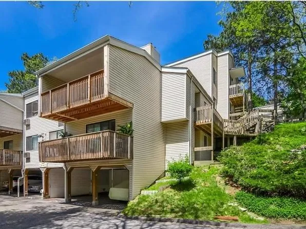 21 Hillside Ter APT D, White Plains, NY 10601