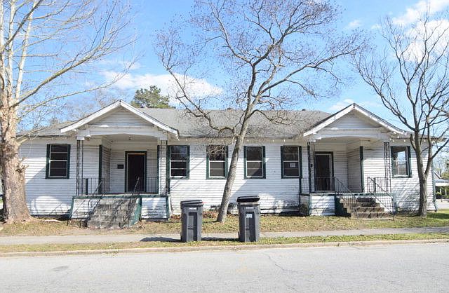 1st image of 790-792 Eve Street