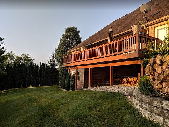 4th image of 3849 Beacon Woods Dr