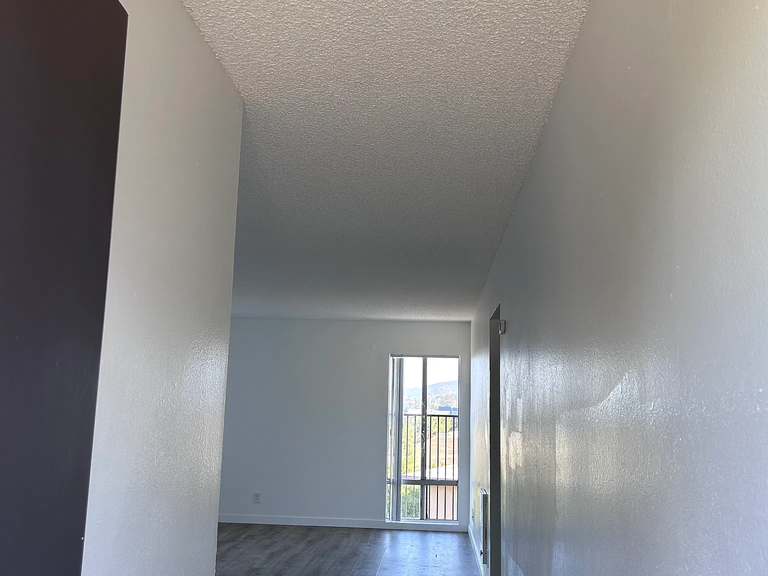 180 Las Flores Dr — Photo 1
