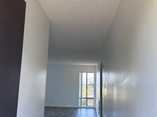180 Las Flores Dr APT 20, San Marcos, CA 92069