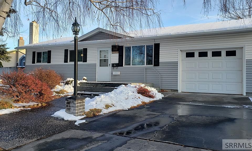 1st image of 2040 Cascade Dr