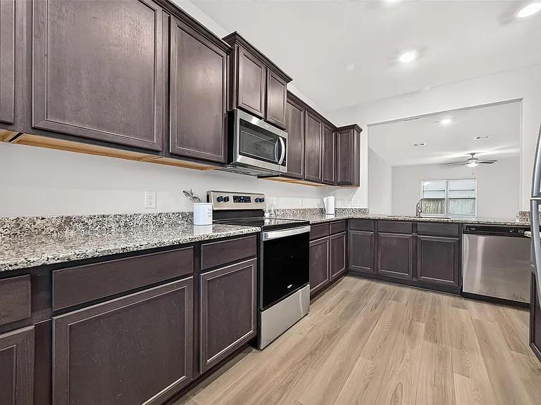 10830 Jowart Ct — Photo 10