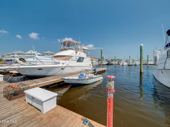 85 Harbour Point Yacht Club #C-85, Carolina Beach, NC 28428