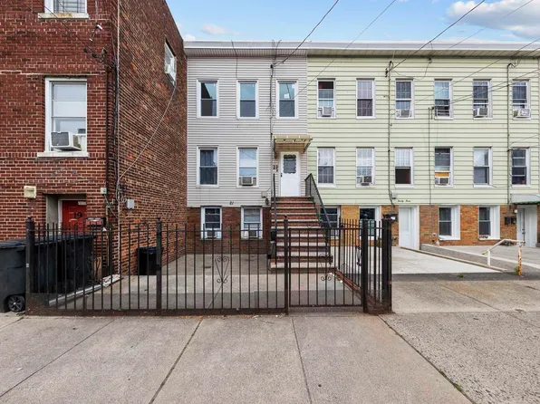 21 Wright Ave, Jersey City, NJ 07306
