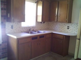 13601 Granger Rd, Garfield Hts, OH 44125