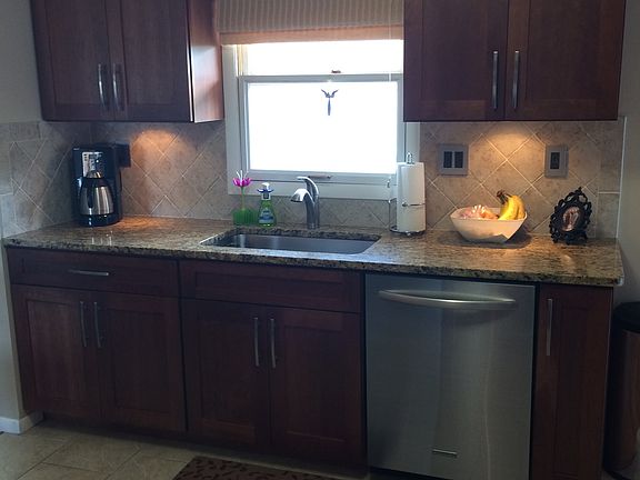 2nd image of 180 E Dawnwood Dr