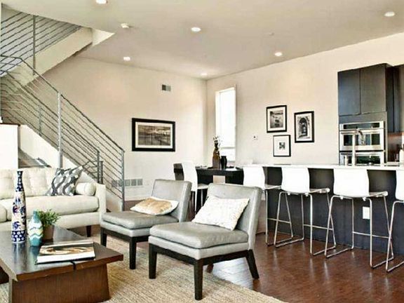 2nd image of 444-48 Fairmount Ave #B