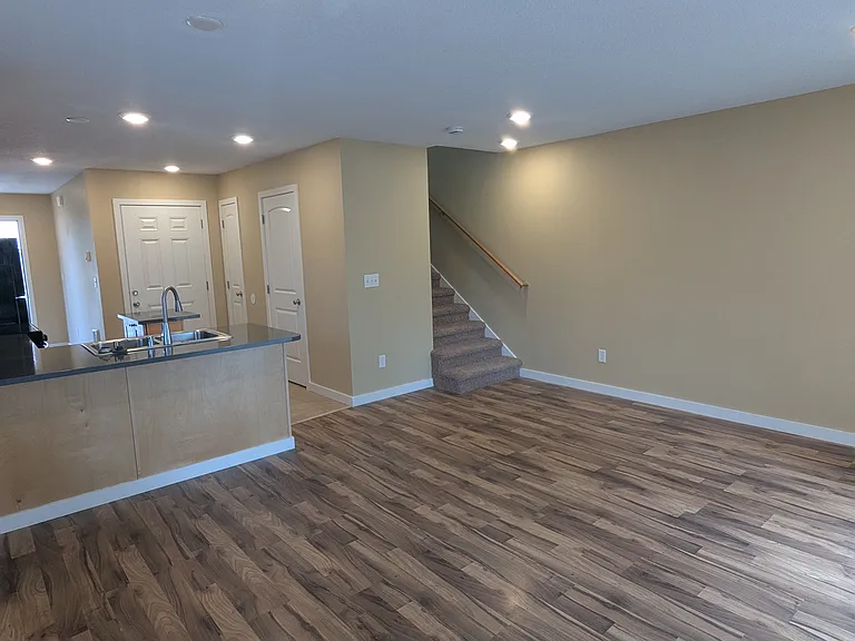 10419 NE 5th Cir — Photo 2