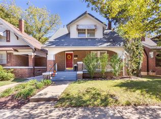 2400 Bellevue Ave, Saint Louis, MO 63143