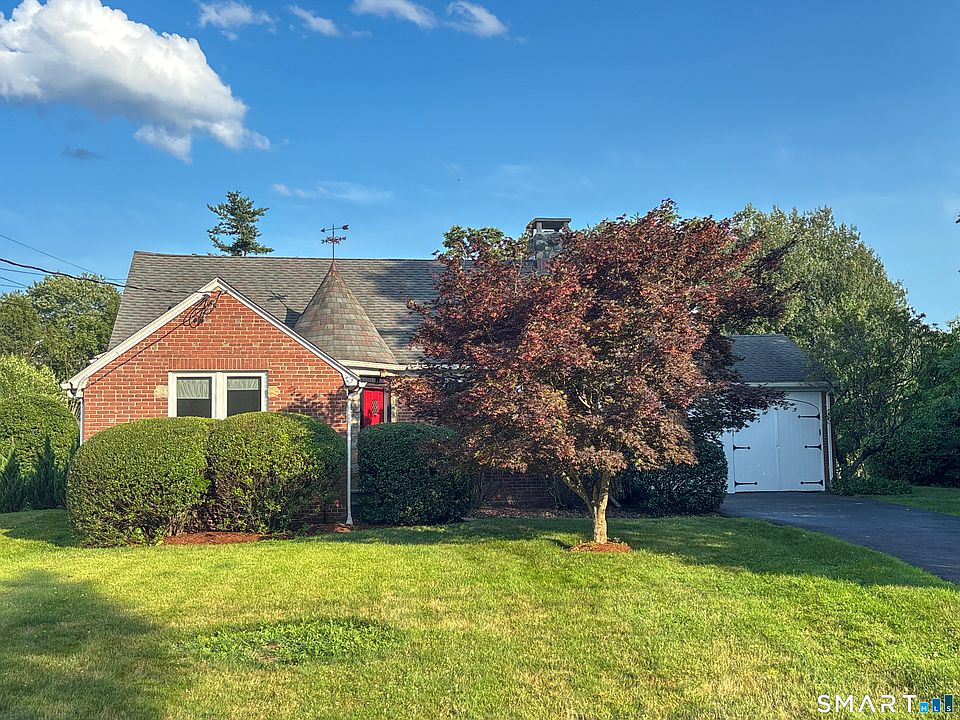 1st image of 755 Stillson Rd