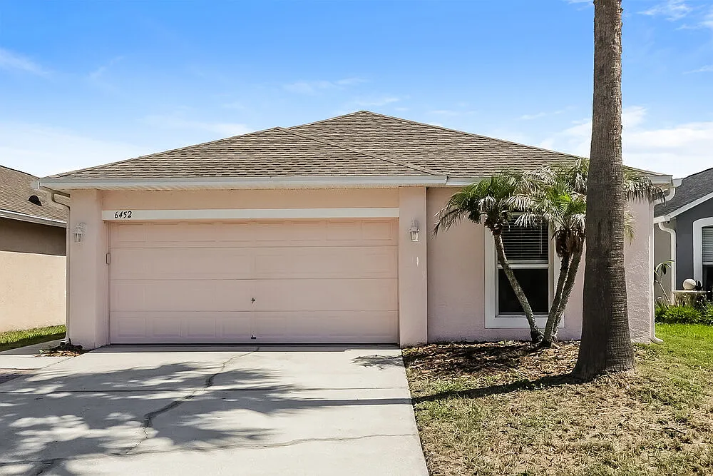 3 bed, 2.0 bath, 1292 sqft, $1,870 — Photo 1
