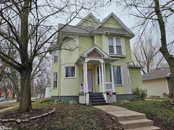 401 3rd Ave E, Oskaloosa, IA 52577