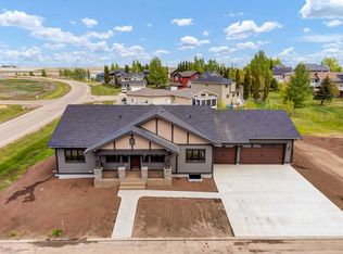 25 S Blue Heron Bay, Lake Newell Resort, AB T1R0X5