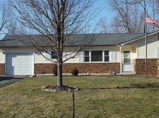 178 Helen Rd SW, Pataskala, OH 43062