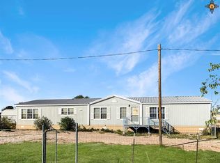 3225 W Rogers Ln, Hobbs, NM 88242