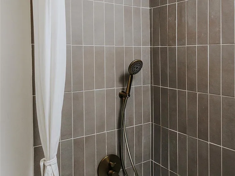 11210 Hidden Bluff Dr — Photo 15