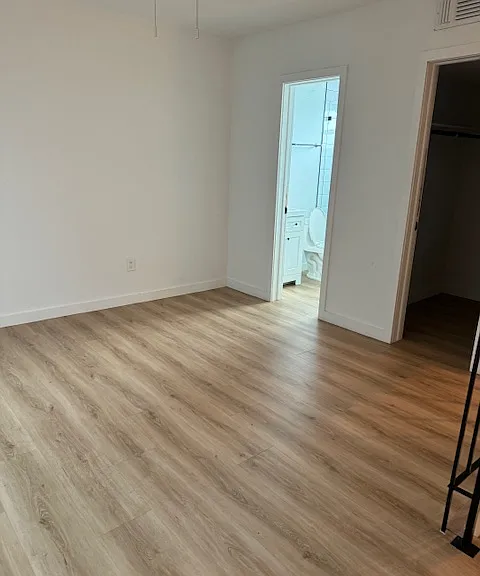 1025 SW 6th Ave #6 — Photo 14