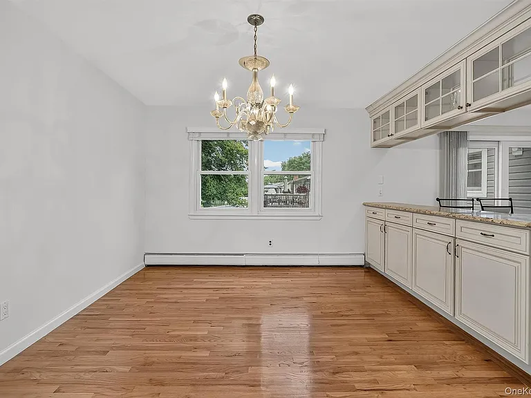 234 Betsy Ross Dr — Photo 11