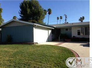 6428 Kessler Ave, Woodland Hills, CA 91367