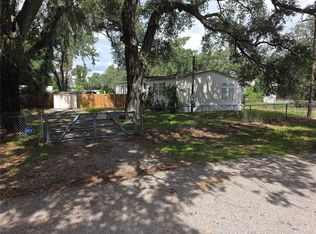 1020 Brinwood Dr, Seffner, FL 33584