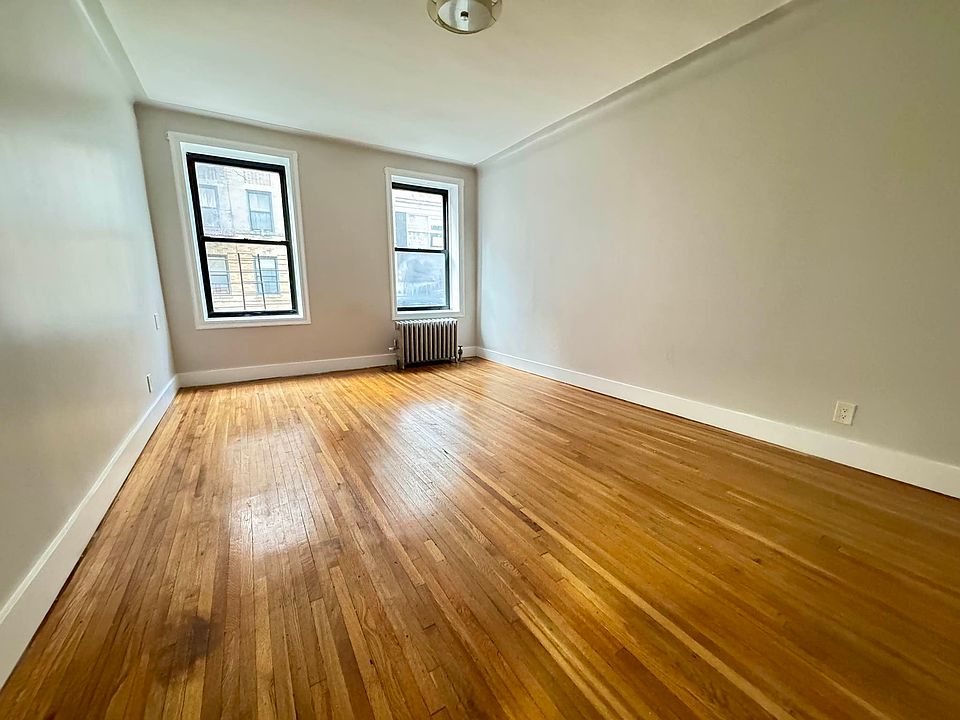 1st image of 140-70 Ash Ave #101