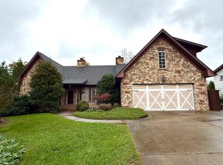 680 Freeman Ct, Huntington, WV 25701