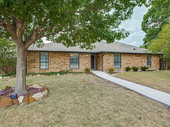 1626-walker-dr-carrollton-tx-High-Res-2.jpg