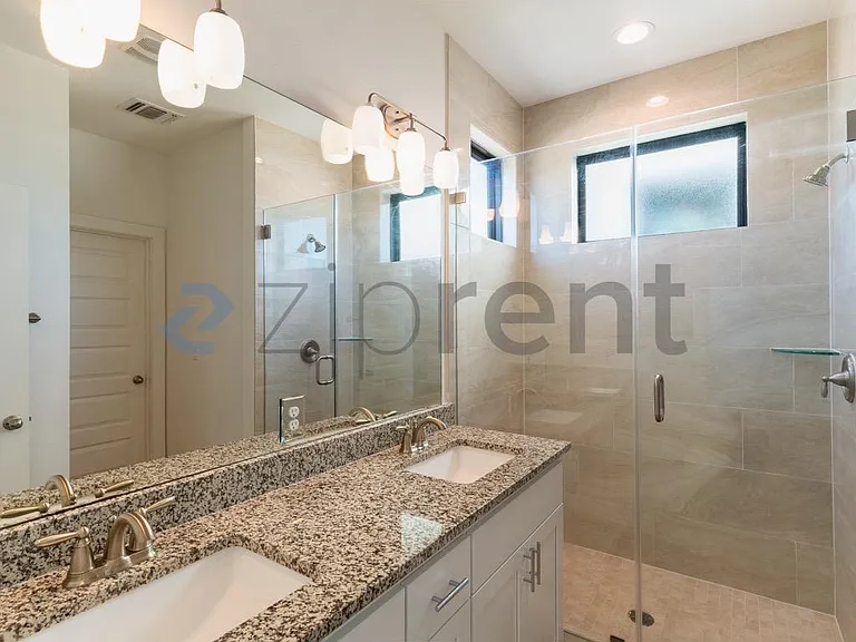 6409 Berkman Dr #7 — Photo 11