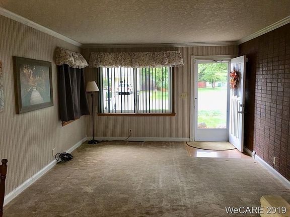 2nd image of 1411 Southwood Dr
