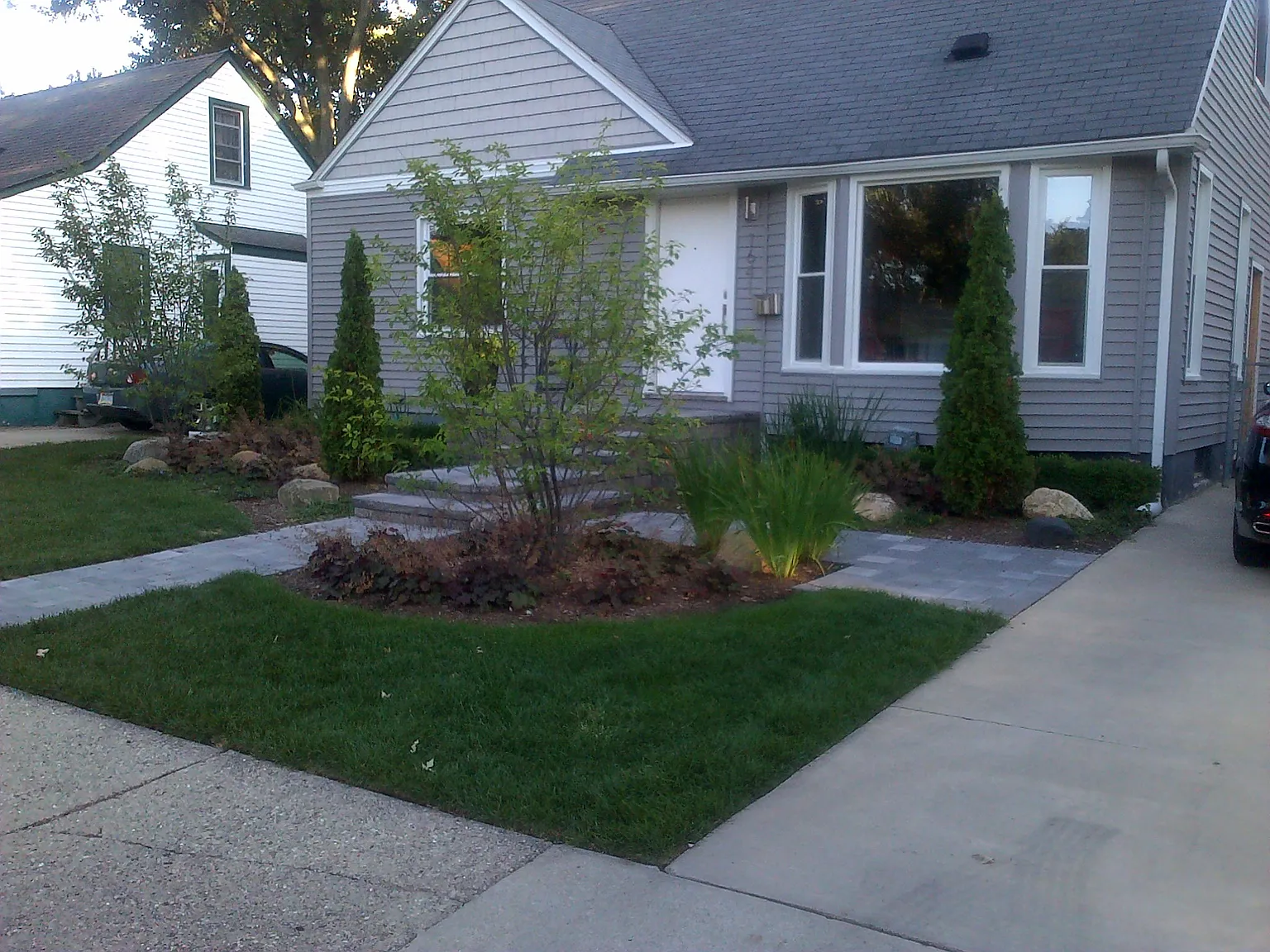 1641 Cambridge Rd photo 1