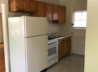 3619 W Roscoe St, Chicago, IL 60618