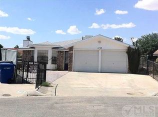 1733 Victor Lopez Dr, El Paso, TX 79936