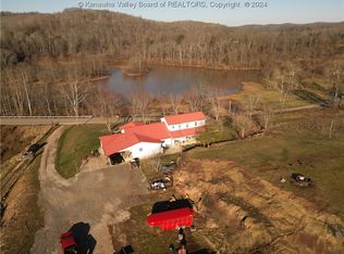 3739 Gay Rd, Ripley, WV 25271