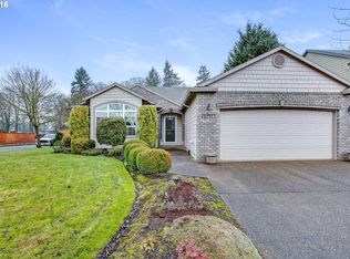 11428 Shelby Rose Dr, Oregon City, OR 97045