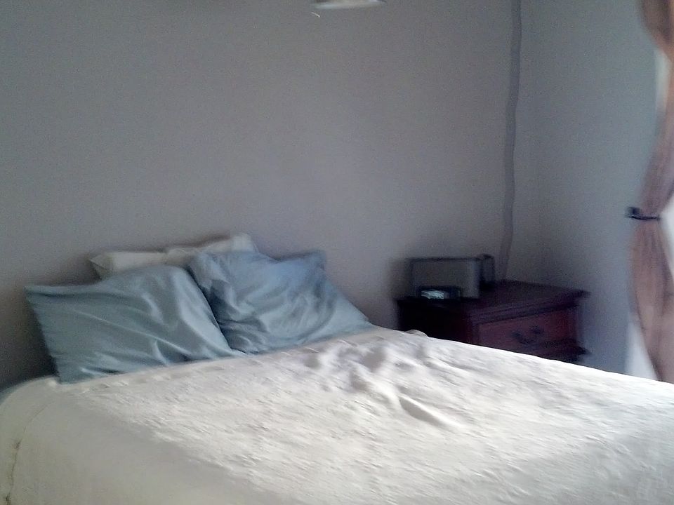 1st image of 619 E Jensen St Unit 10