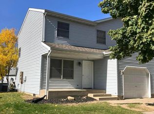 1317 Sturdy Rd, Valparaiso, IN 46383