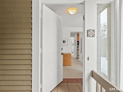 126 Hopmeadow Street APT 1H, Simsbury, CT, 06089