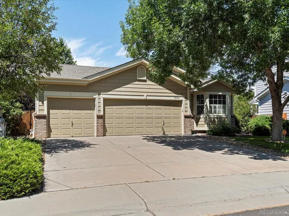 2825 S Walden Way, Aurora, CO 80013