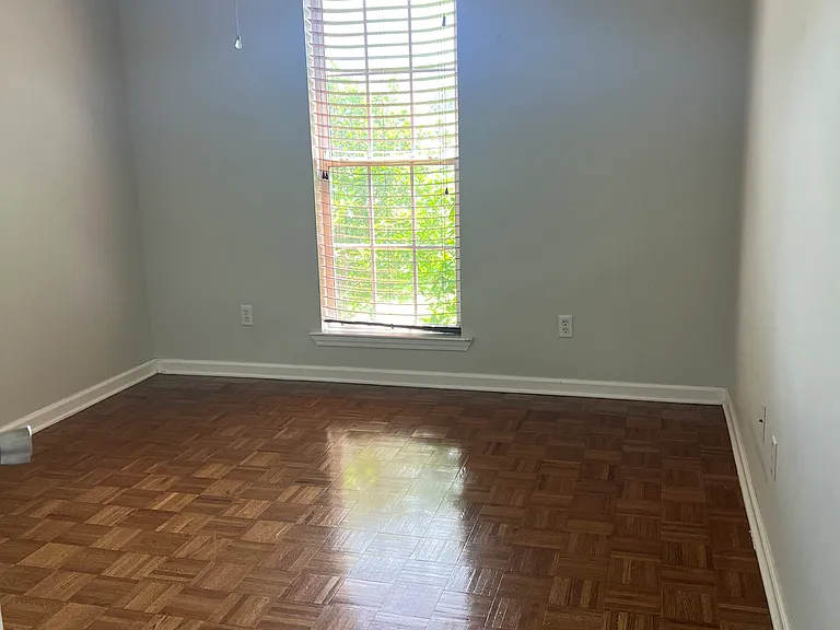 412 Fulton Dr — Photo 19