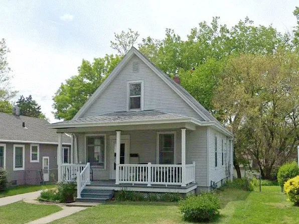 844 S 49th St, Omaha, NE 68106