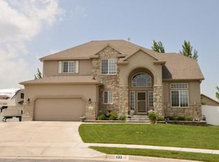 1133 N 1230 W, Clinton, UT 84015