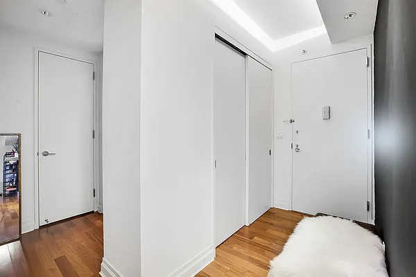 Rented by Arvik Group Real Estate | media 25